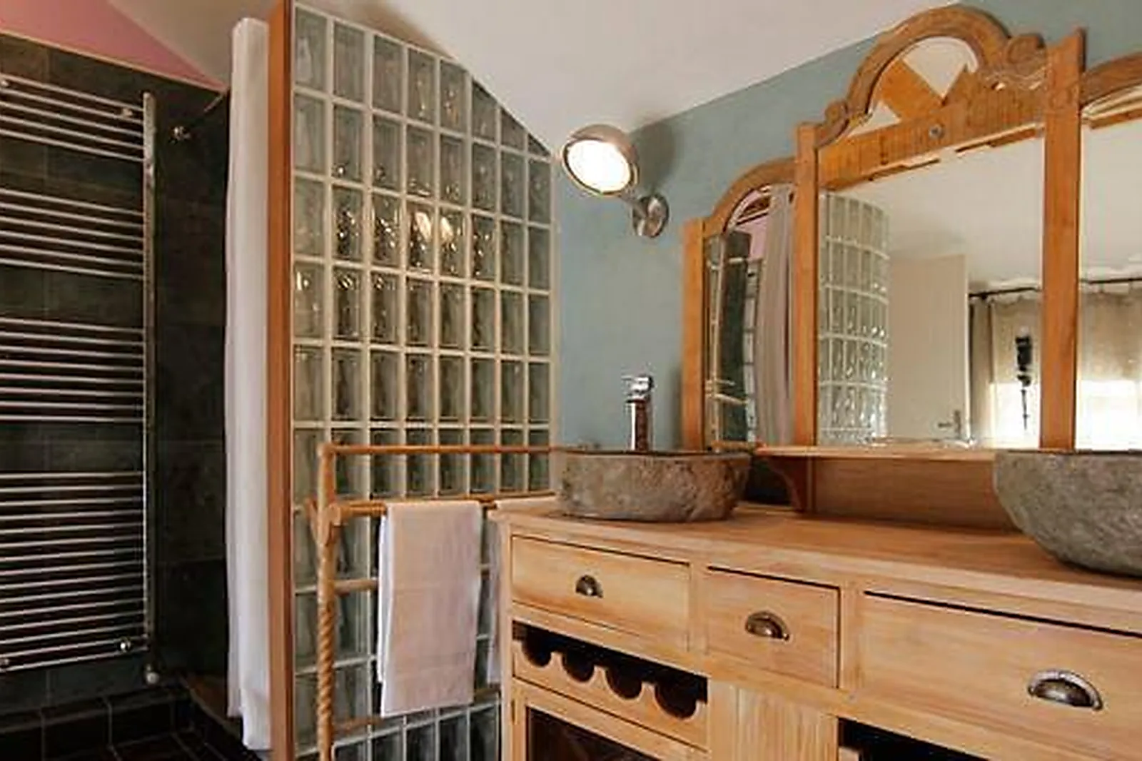 Lieux événementiels, CHÂTEAU DES GIRARDS