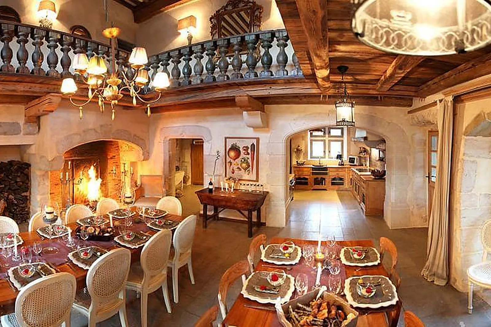 Lieux événementiels, CHÂTEAU DES GIRARDS