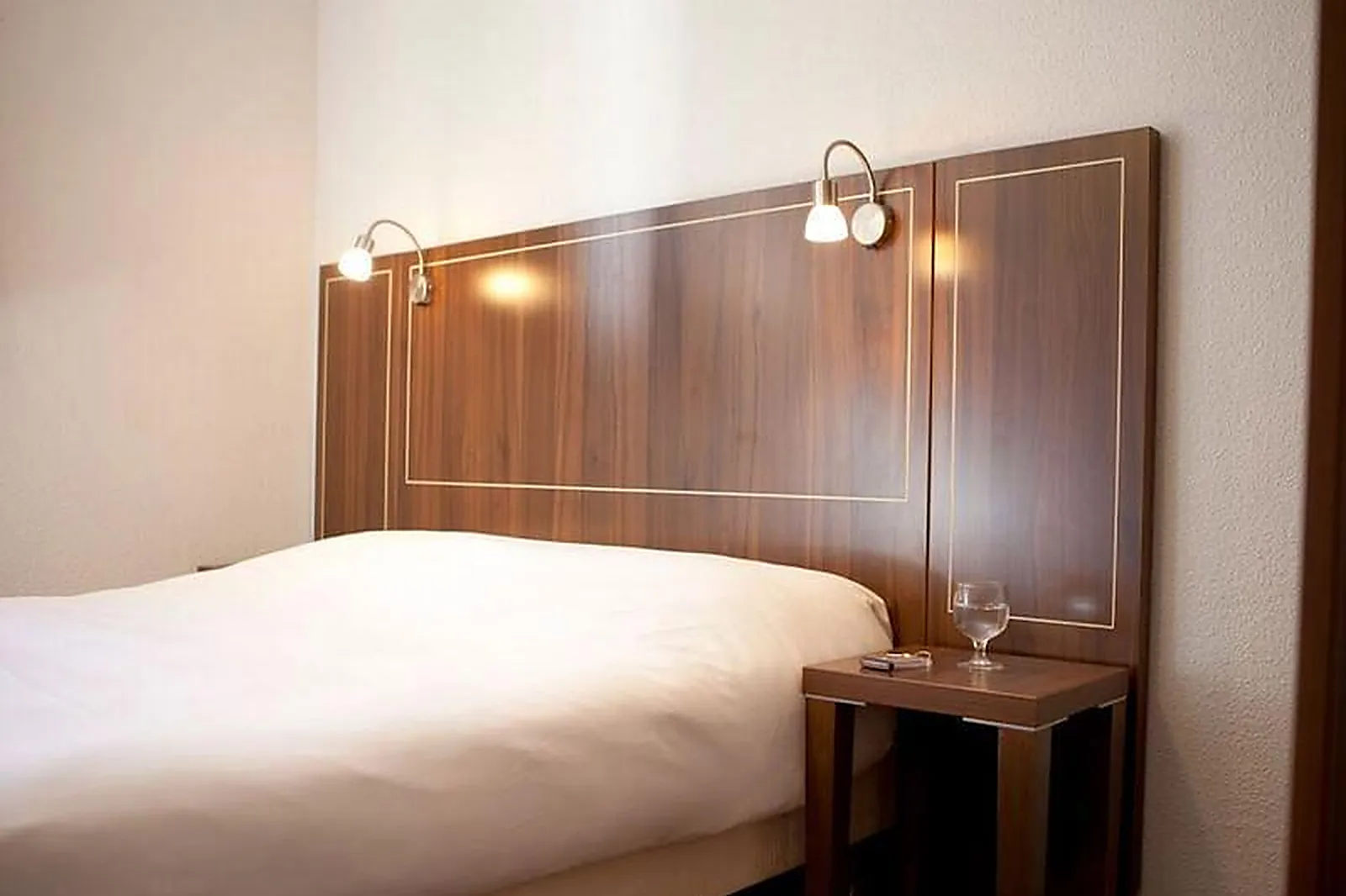 Lieux événementiels, CHÂTEAU DES MAGNANS