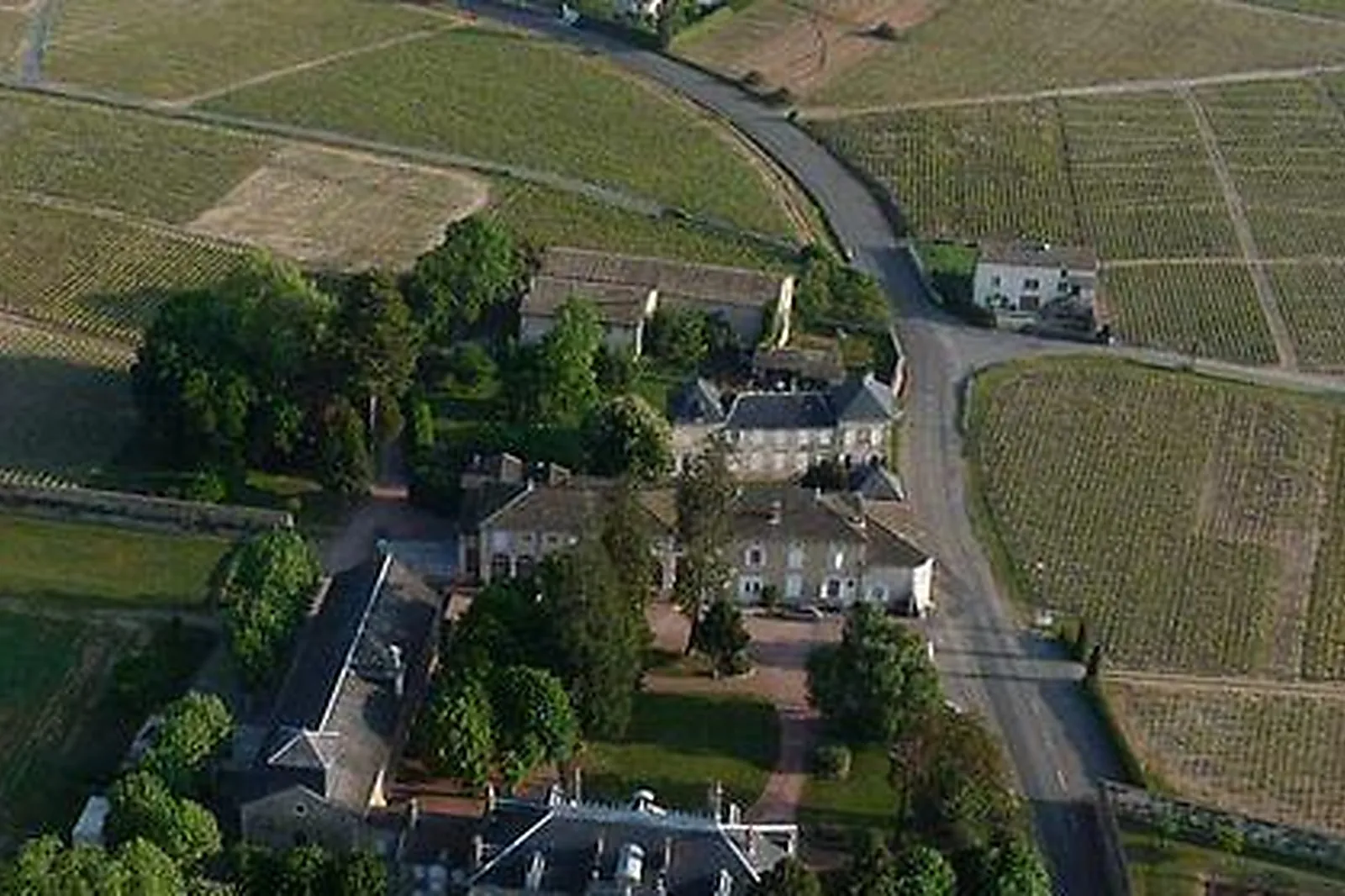 Lieux événementiels, CHÂTEAU DES RAVATYS