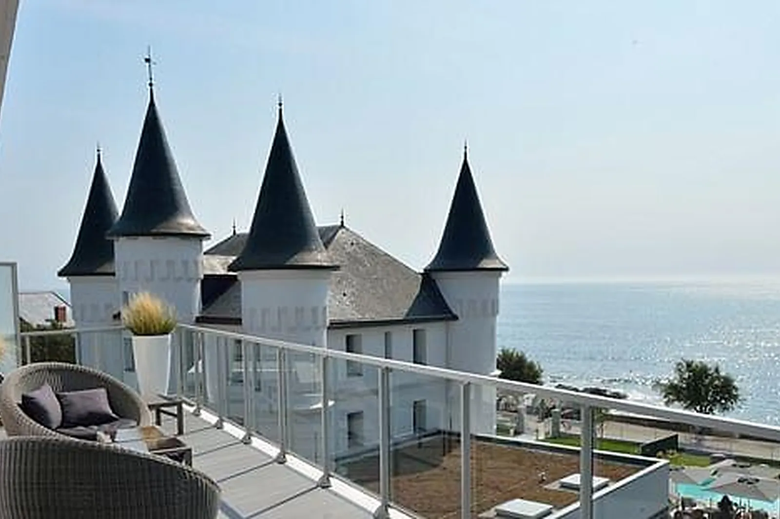 Lieux événementiels, CHÂTEAU DES TOURELLES THALASSO & SPA ****