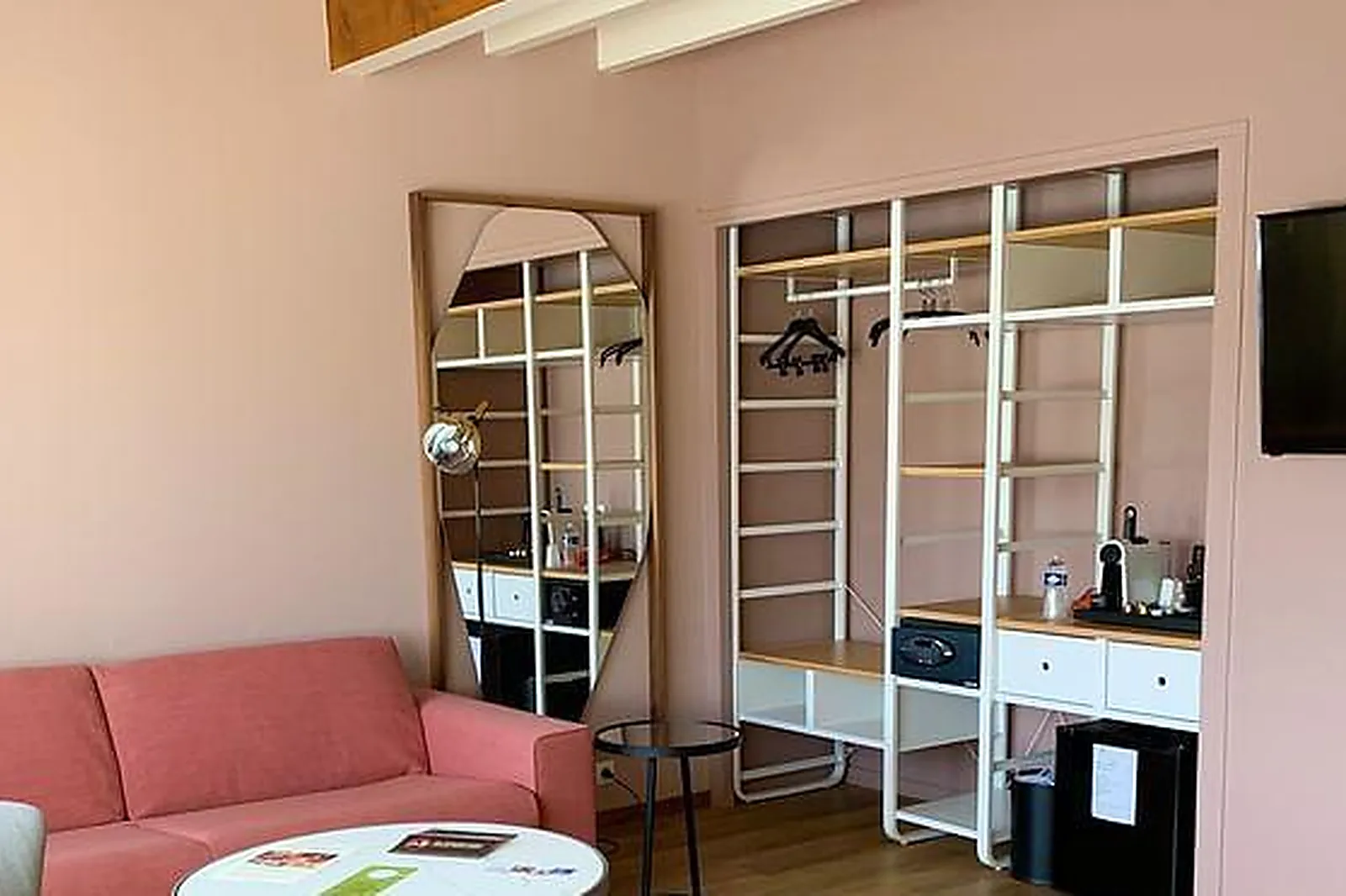 Lieux événementiels, CHÂTEAU DU CHAPEAU CORNU