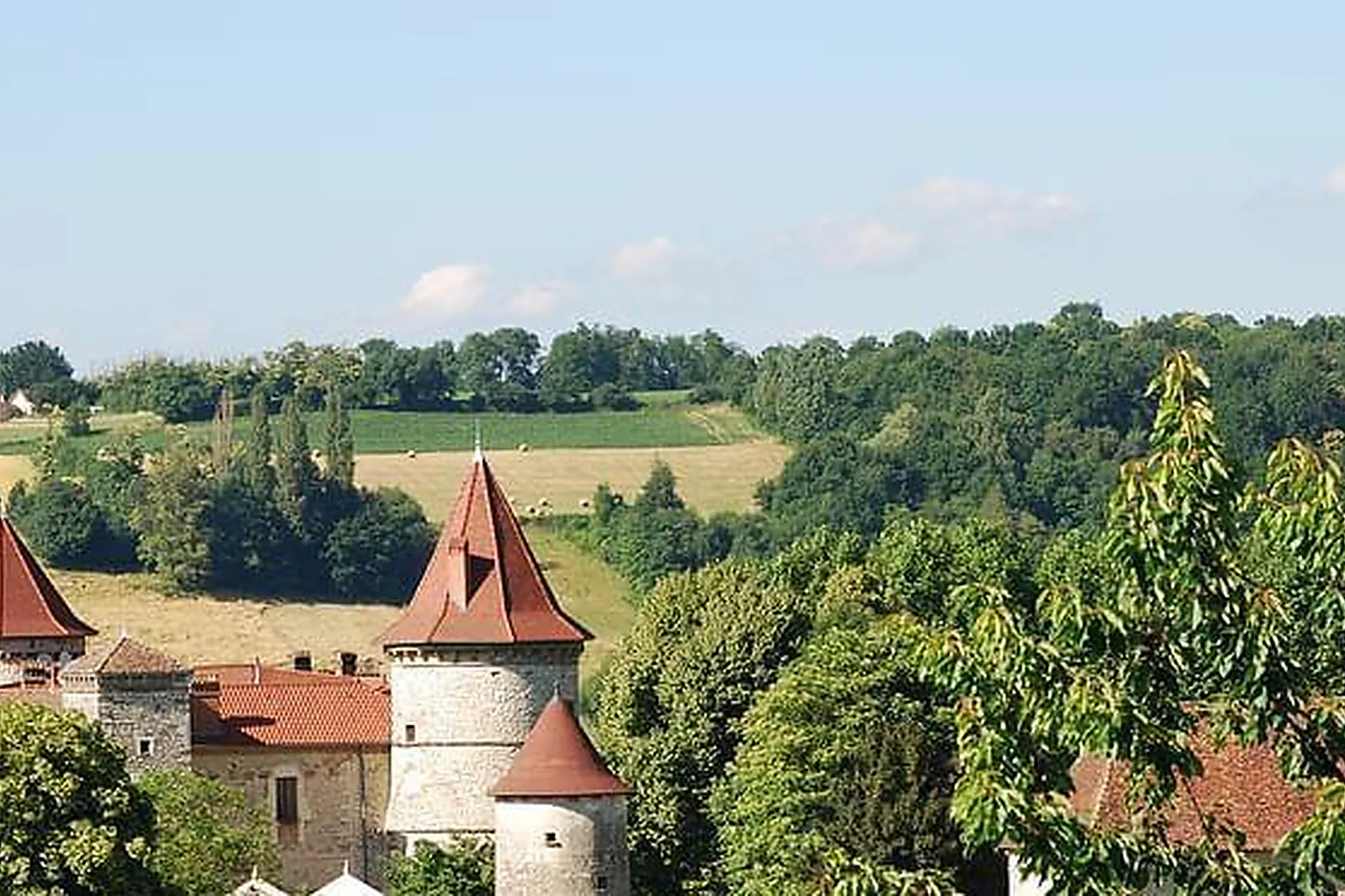 Lieux événementiels, CHÂTEAU DU CHAPEAU CORNU