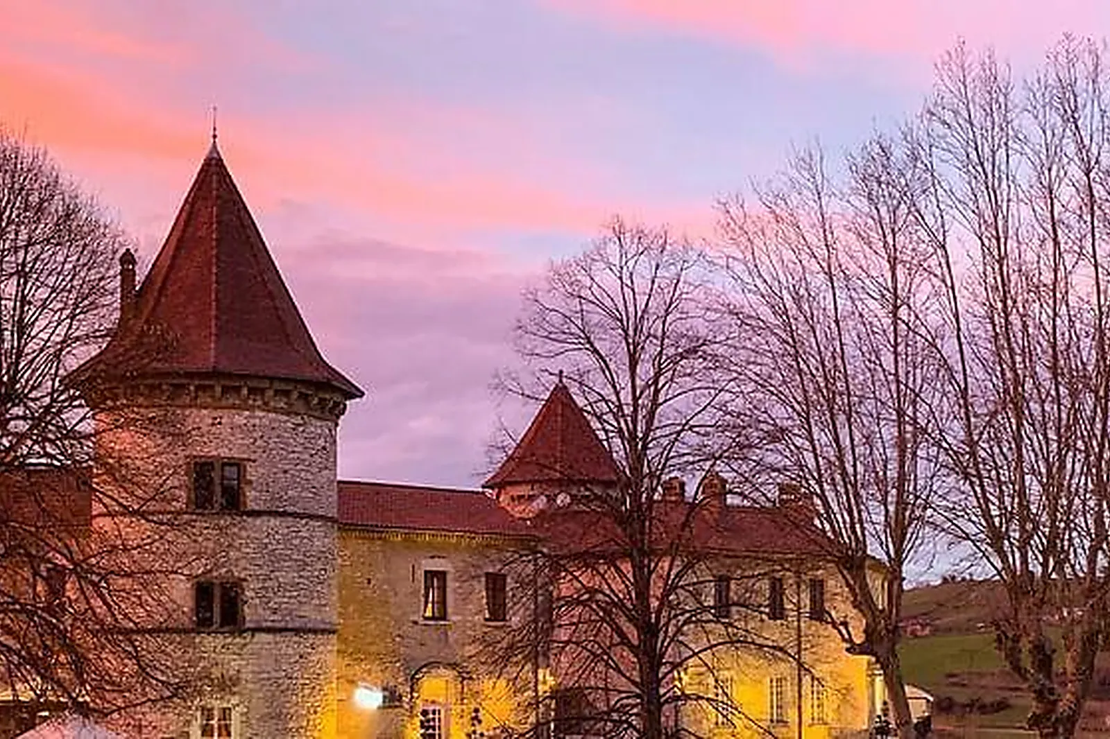 Lieux événementiels, CHÂTEAU DU CHAPEAU CORNU