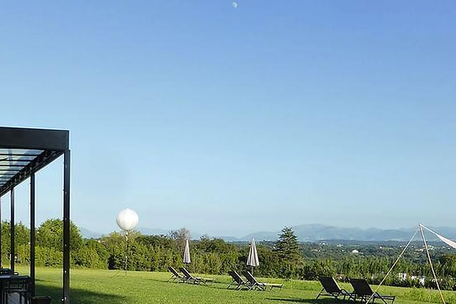Lieux événementiels, CHÂTEAU DU CLAIR DE LUNE ****