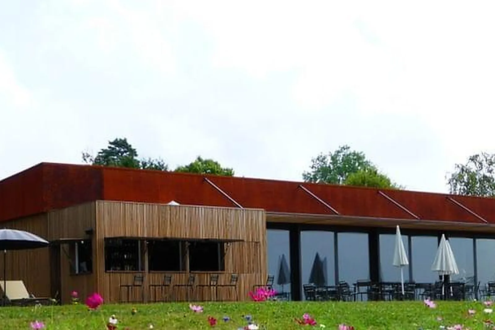Lieux événementiels, CHÂTEAU DU CLAIR DE LUNE ****
