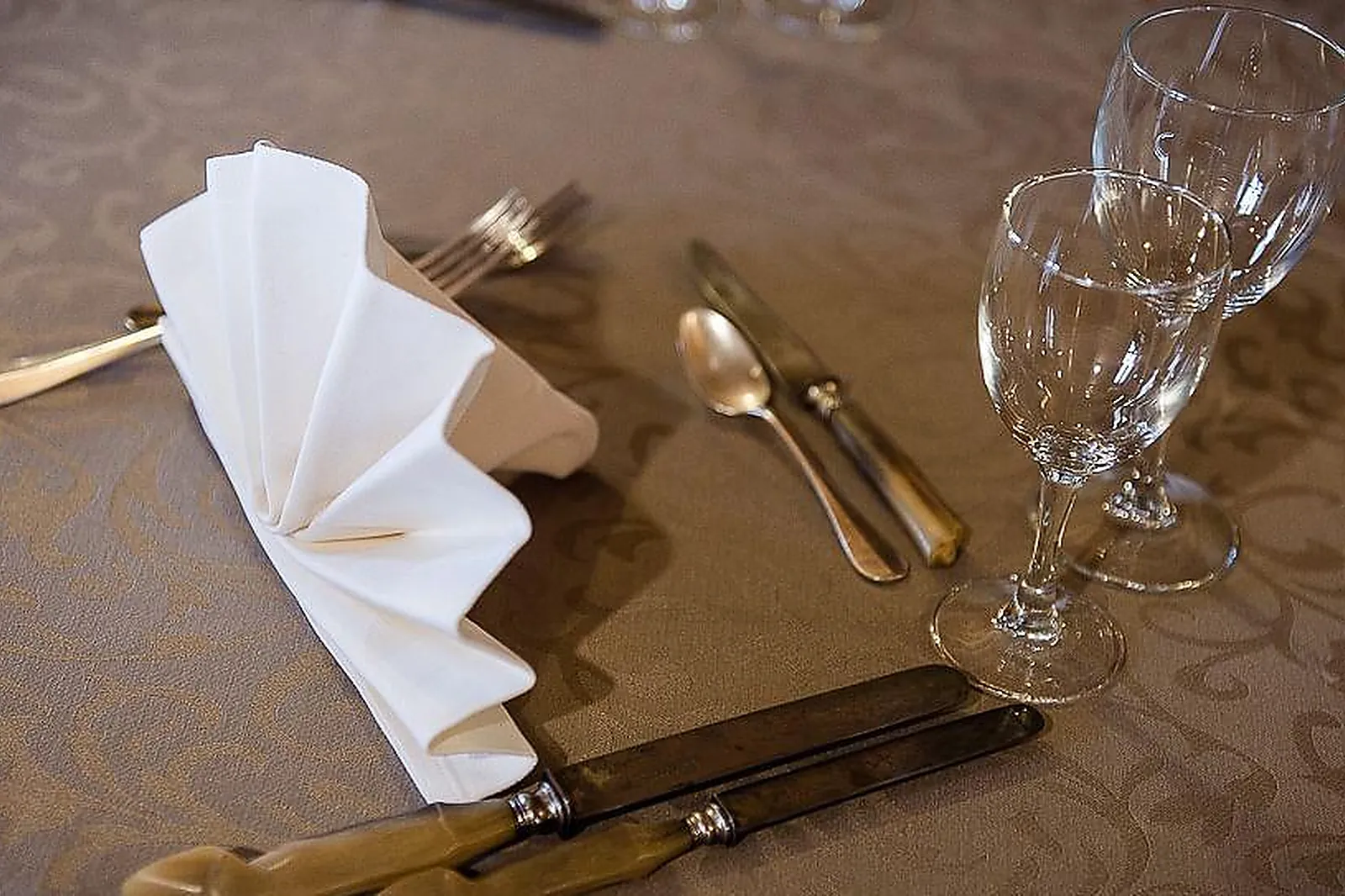 Lieux événementiels, CHÂTEAU DU MONTALIEU ***