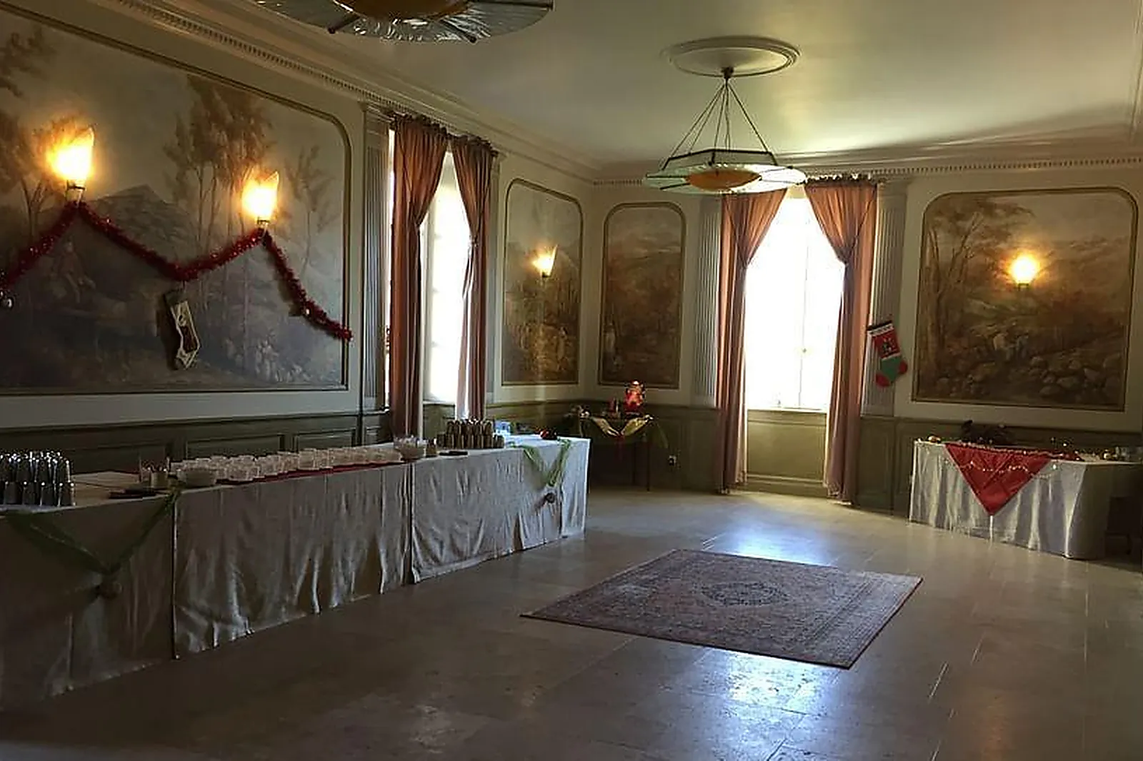 Lieux événementiels, CHÂTEAU DU MONTALIEU ***