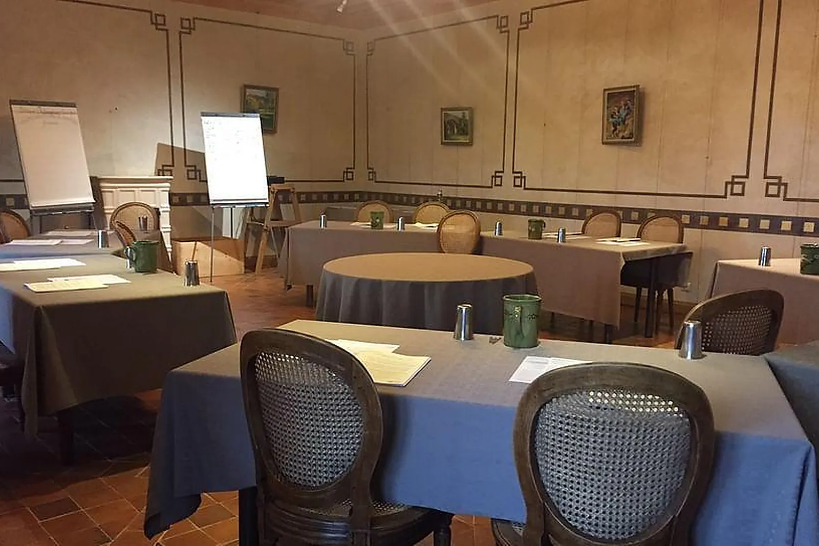 Lieux événementiels, CHÂTEAU DU MONTALIEU ***