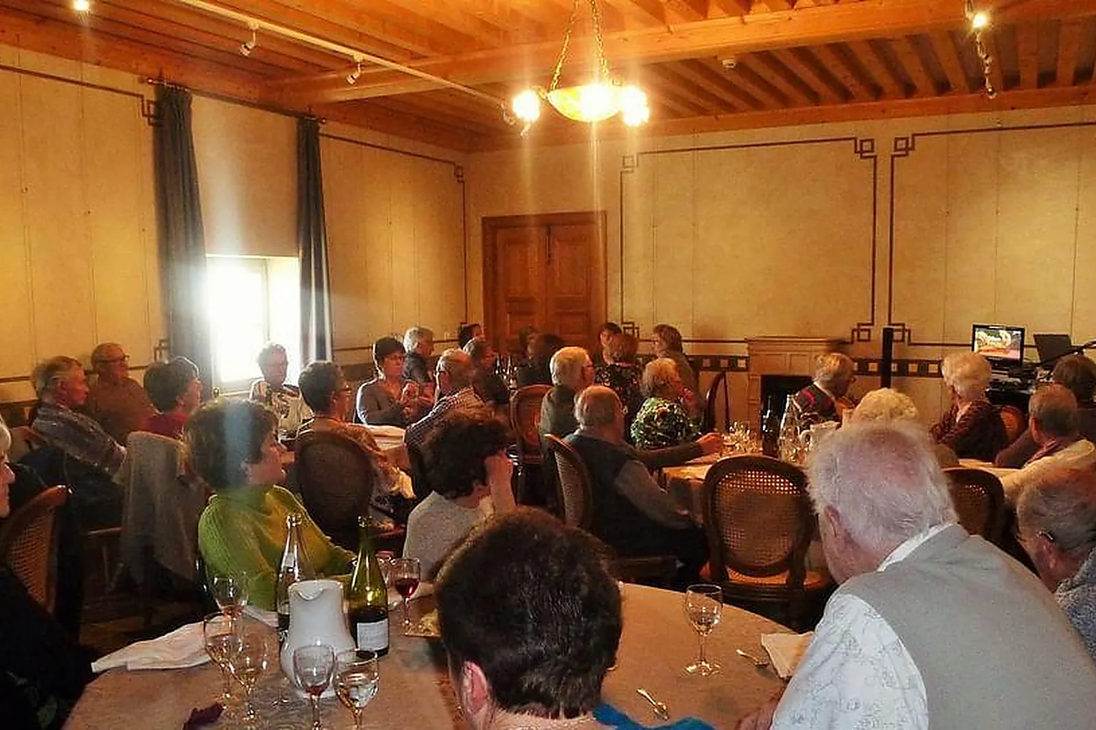 Lieux événementiels, CHÂTEAU DU MONTALIEU ***