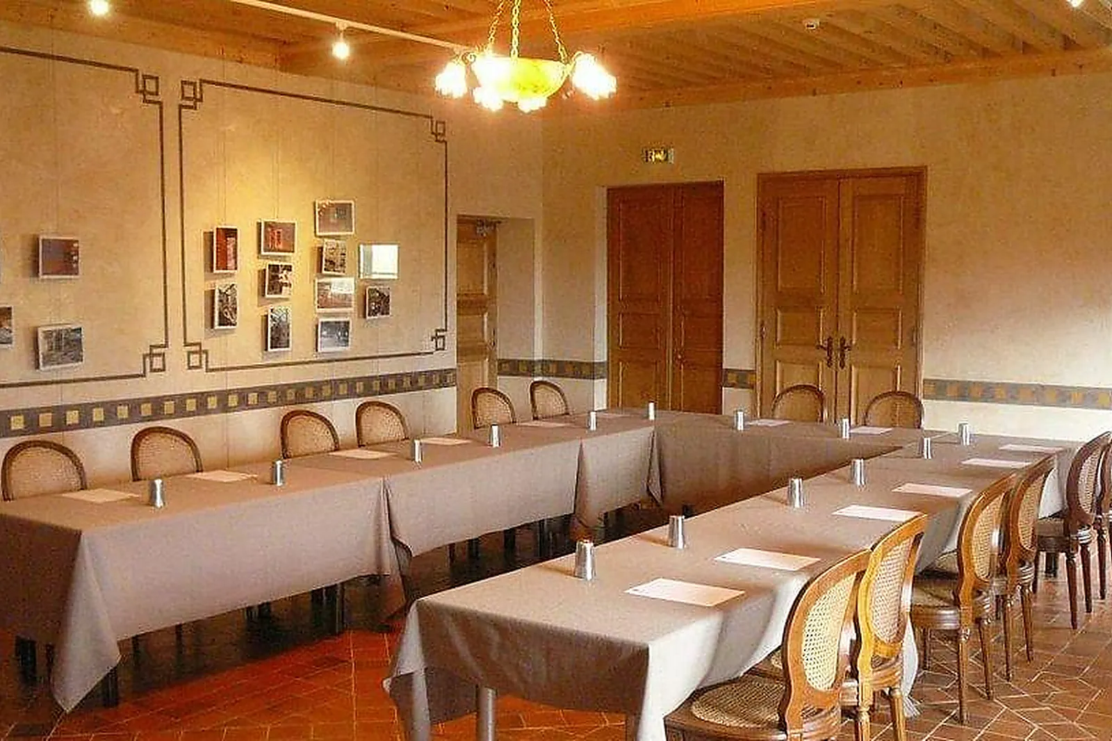 Lieux événementiels, CHÂTEAU DU MONTALIEU ***