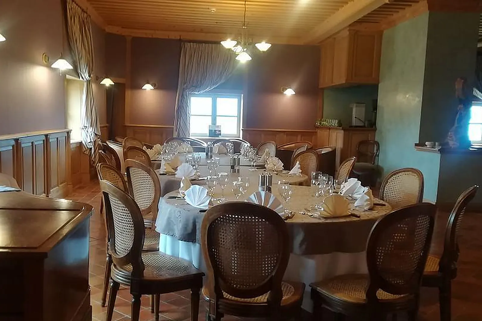 Lieux événementiels, CHÂTEAU DU MONTALIEU ***