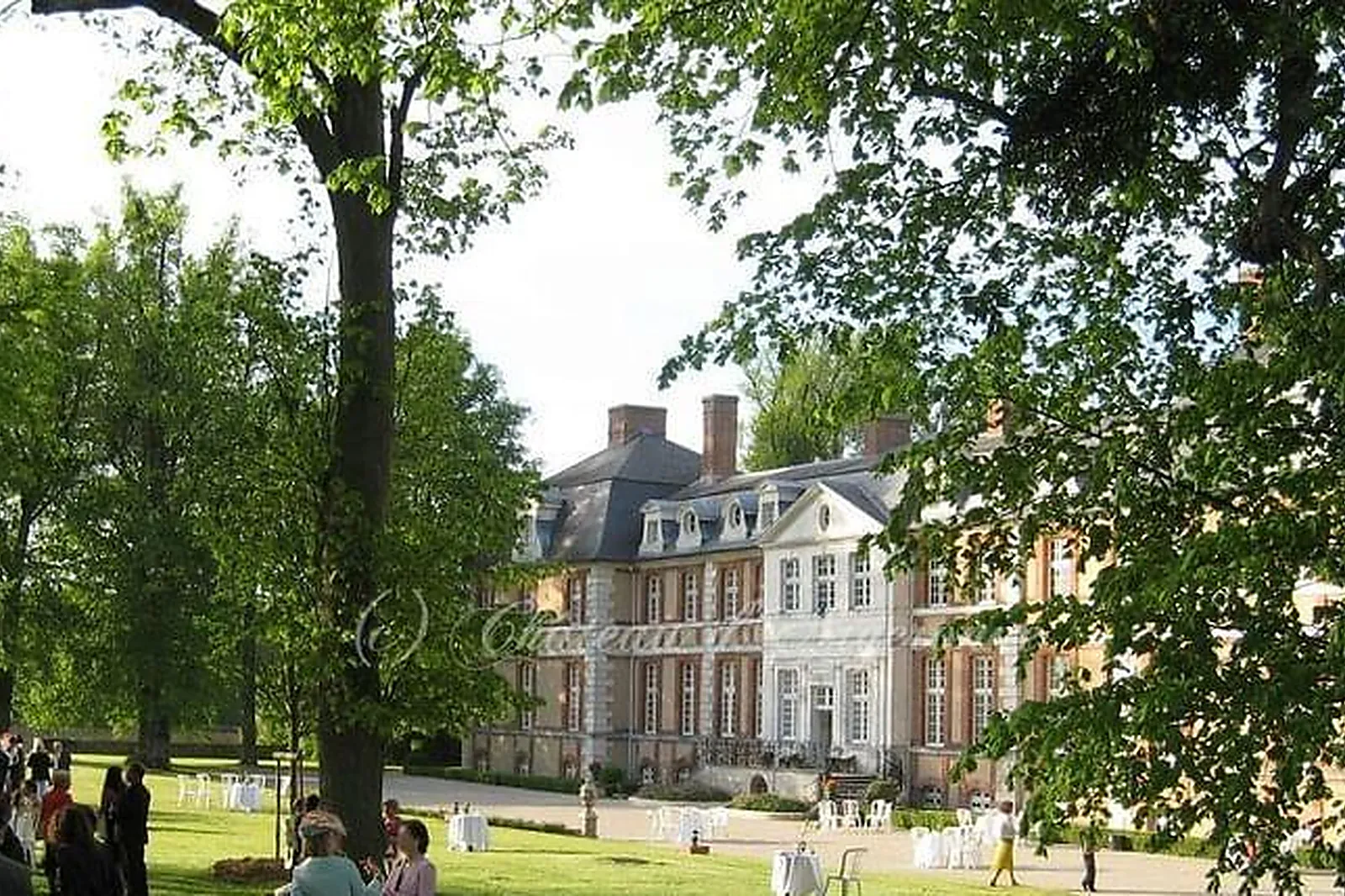 Lieux événementiels, CHÂTEAU D’ARGERONNE