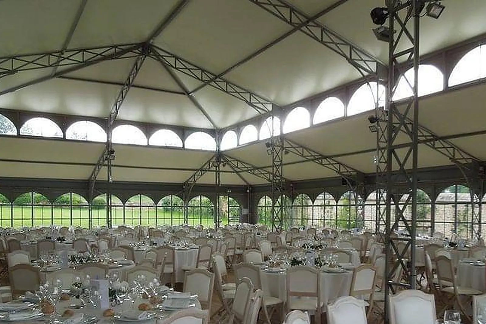 Lieux événementiels, CHÂTEAU D’ARGERONNE