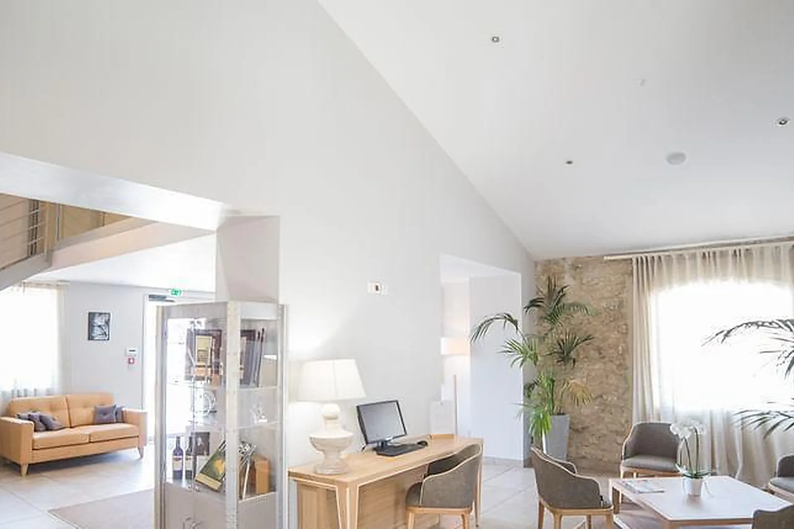 Lieux événementiels, CHÂTEAU L'HOSPITALET *****