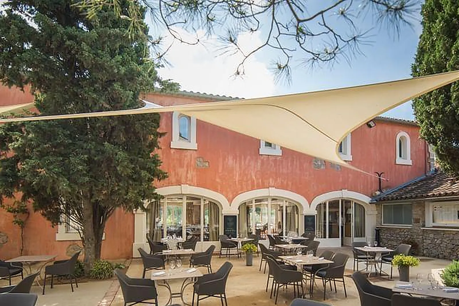 Lieux événementiels, CHÂTEAU L'HOSPITALET *****