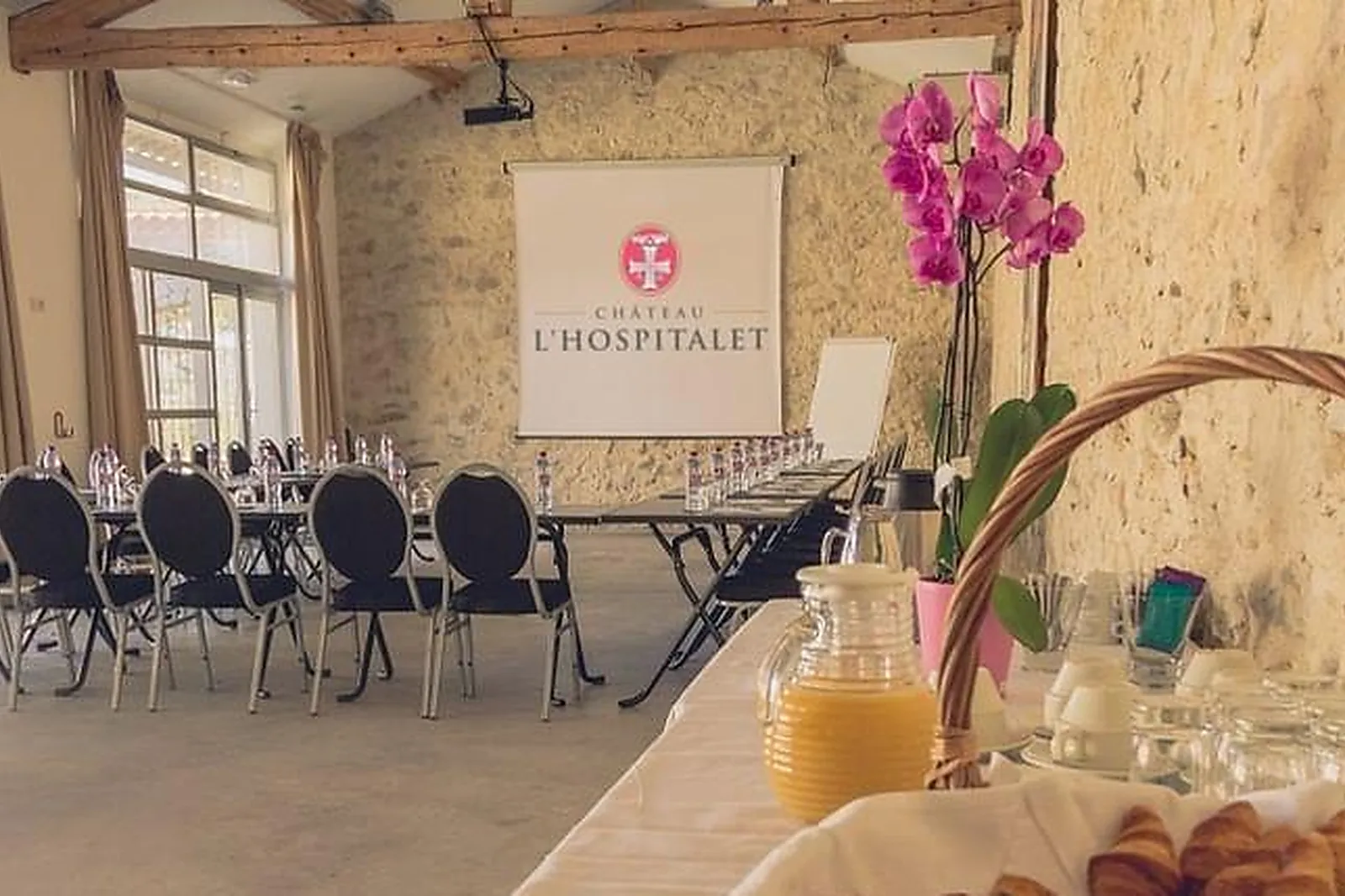 Lieux événementiels, CHÂTEAU L'HOSPITALET *****