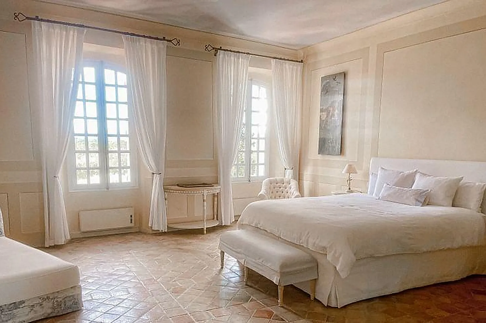 Lieux événementiels, CHÂTEAU LES CROSTES