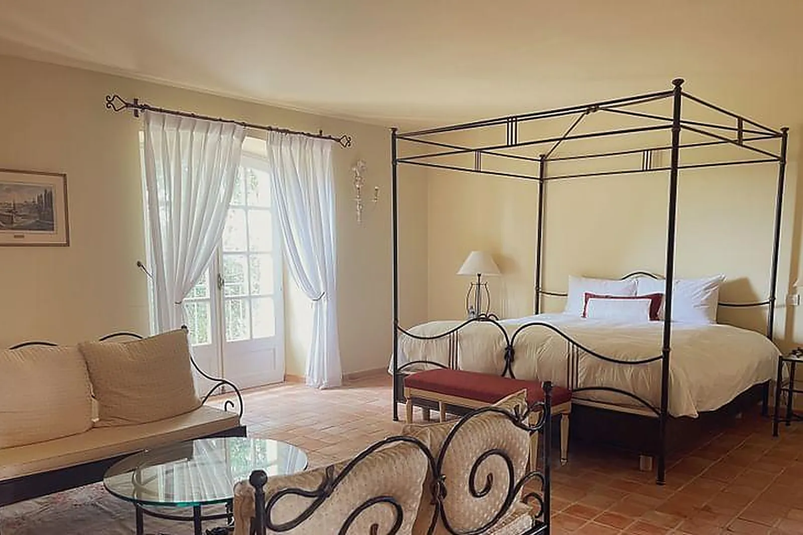 Lieux événementiels, CHÂTEAU LES CROSTES