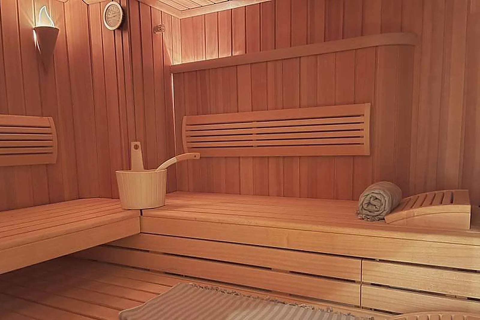 Lieux événementiels, CHÂTEAU LES CROSTES