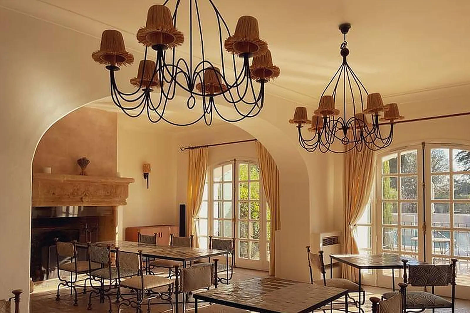 Lieux événementiels, CHÂTEAU LES CROSTES