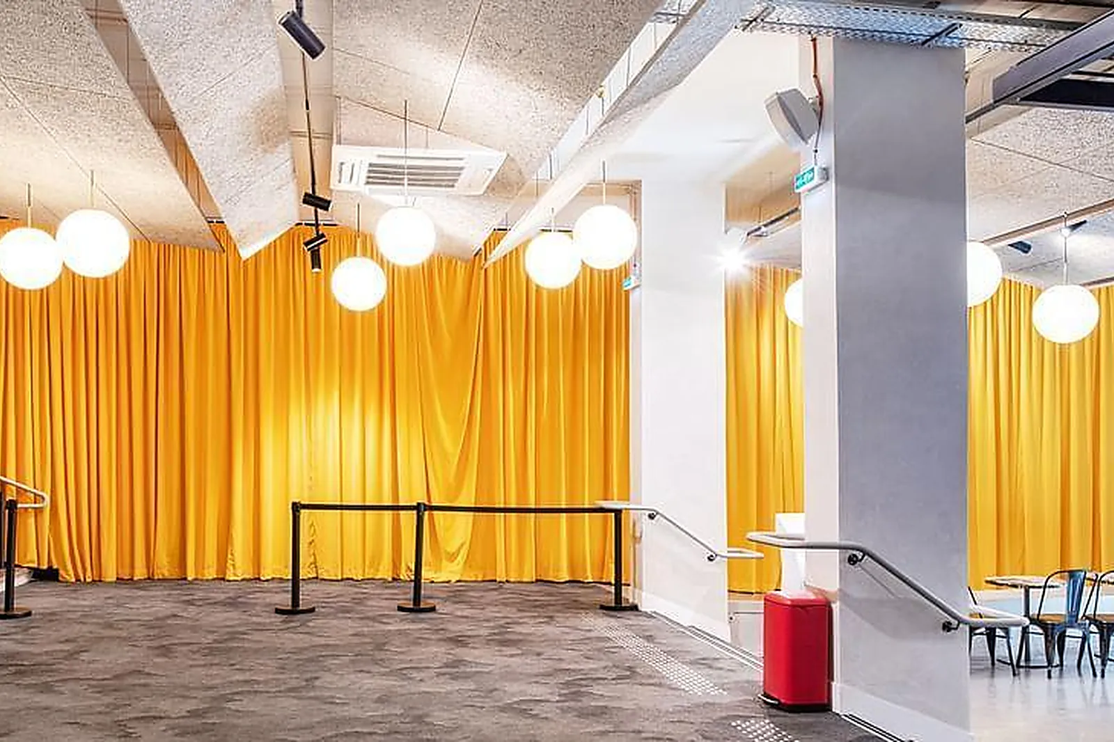 Lieux événementiels, CINÉMA LES VARIÉTÉS