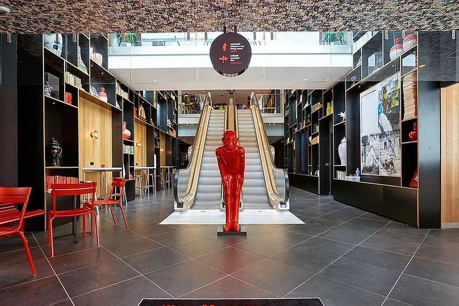 Lieux événementiels, CITIZENM LA DÉFENSE HÔTEL****