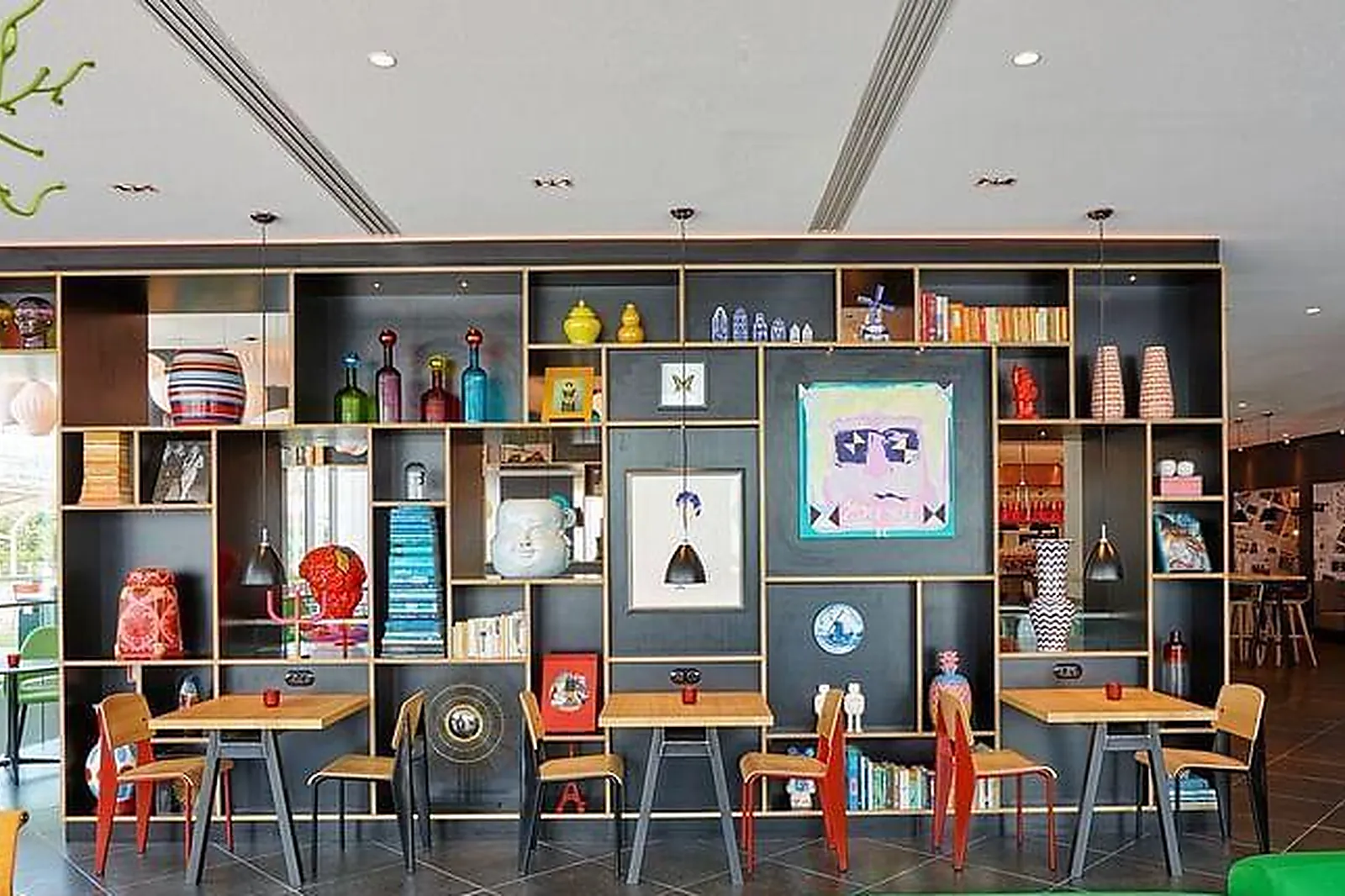 Lieux événementiels, CITIZENM LA DÉFENSE HÔTEL****