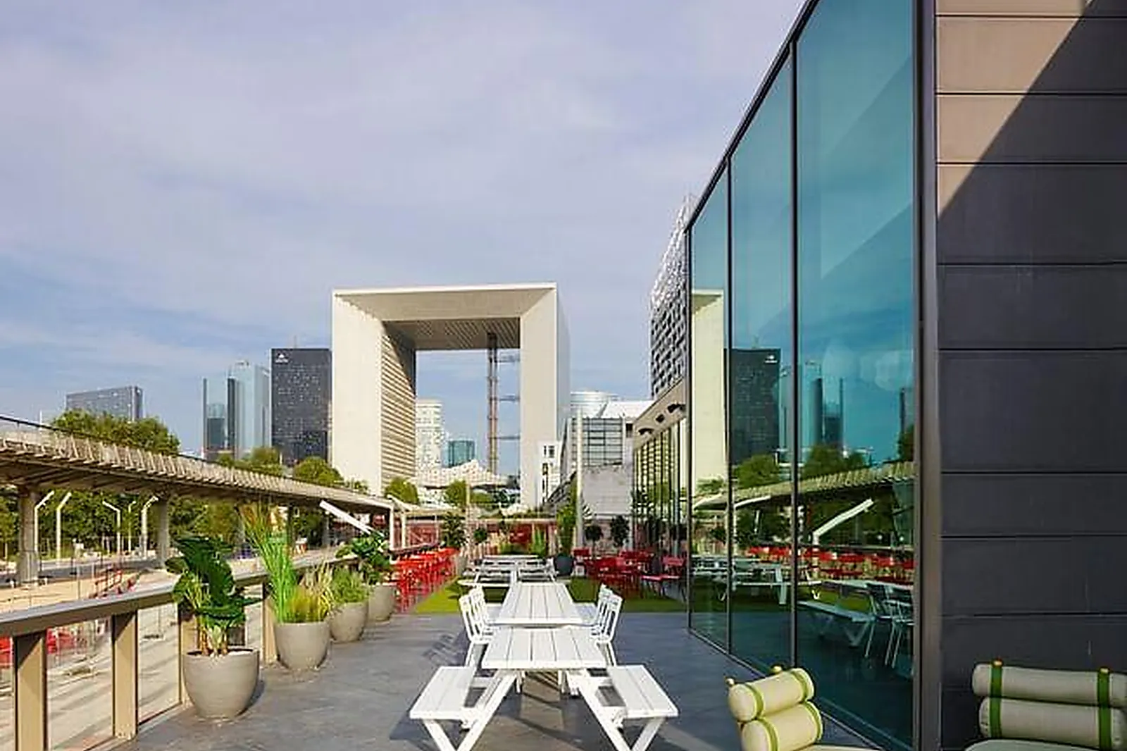 Lieux événementiels, CITIZENM LA DÉFENSE HÔTEL****