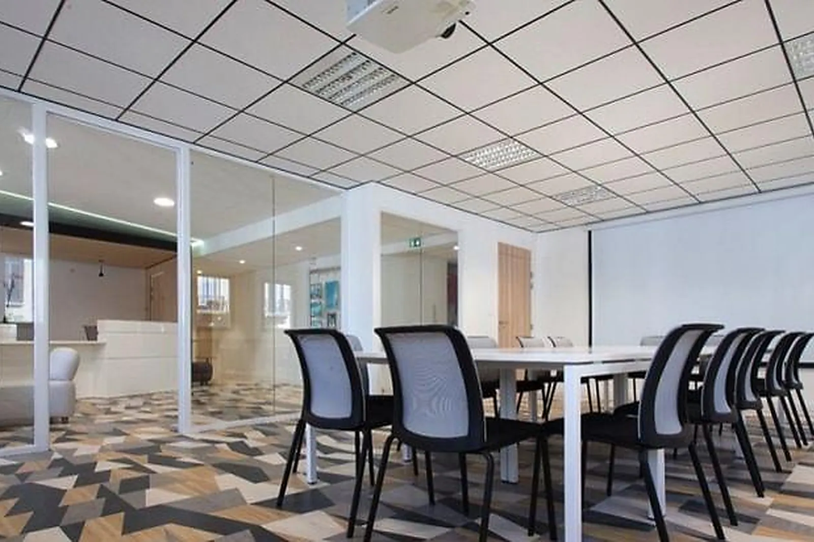 Lieux événementiels, MULTIBURO GARE SAINT LAZARE