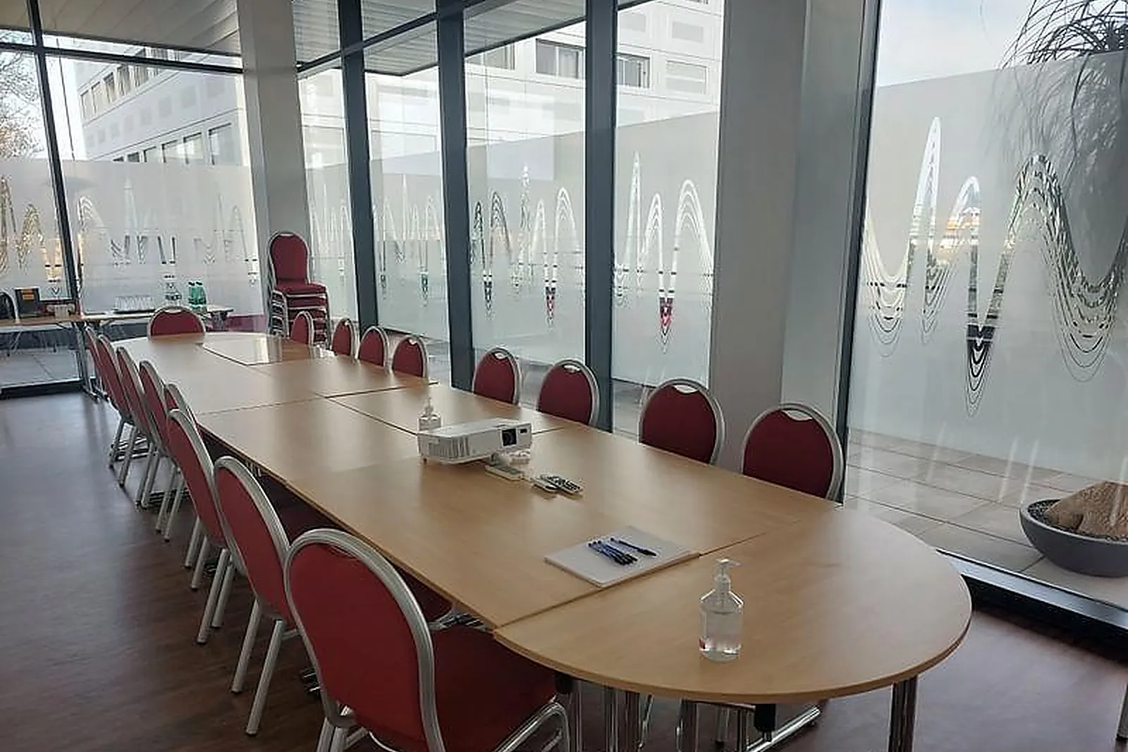 Lieux événementiels, CITÉ DES CONGRÈS ILE DE NANTES ***