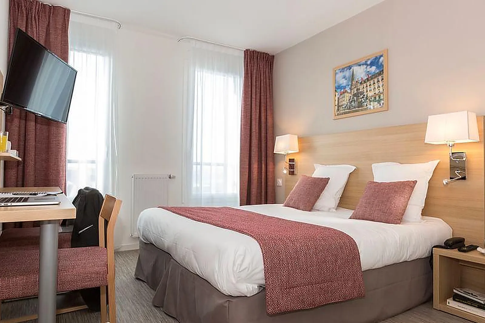 Lieux événementiels, CITÉ DES CONGRÈS ILE DE NANTES ***