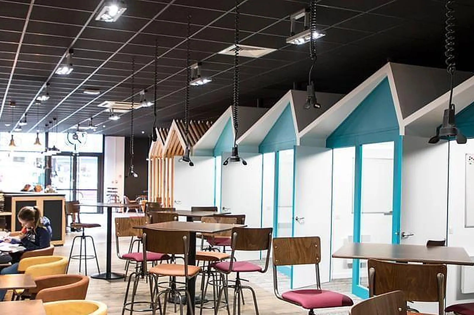 Lieux événementiels, CLOCKWORK COWORKING CAFÉ