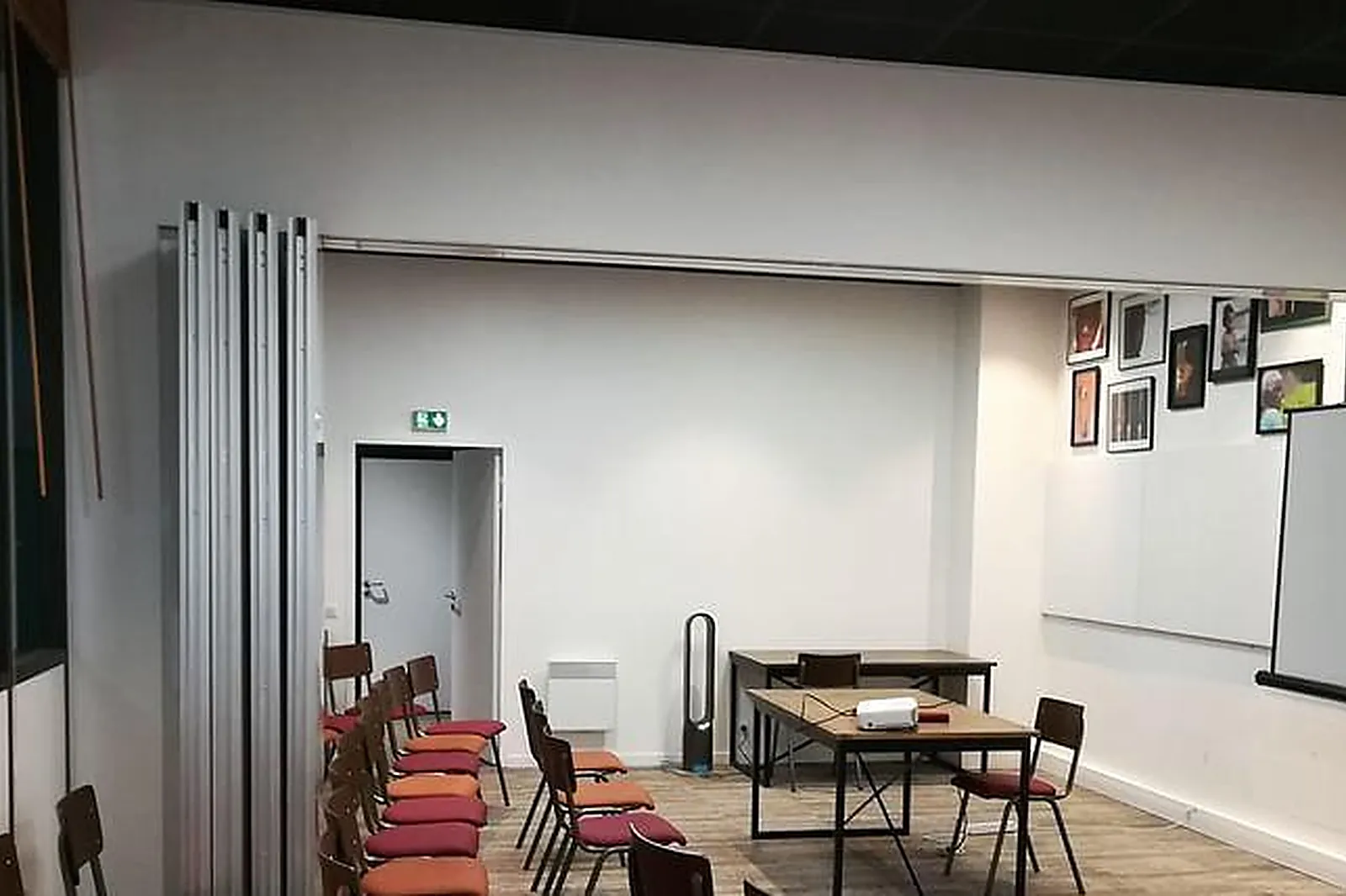 Lieux événementiels, CLOCKWORK COWORKING CAFÉ