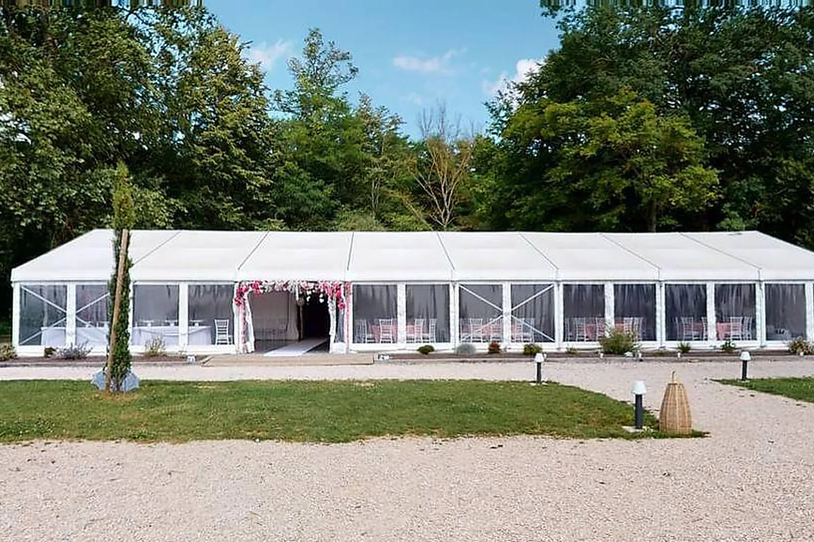 Lieux événementiels, CLOS DE SATHENAY