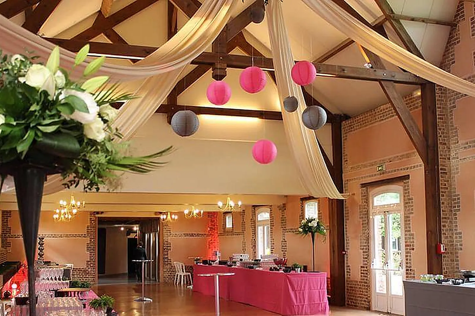 Lieux événementiels, CLOS DE LA VAUPALIÈRE ***