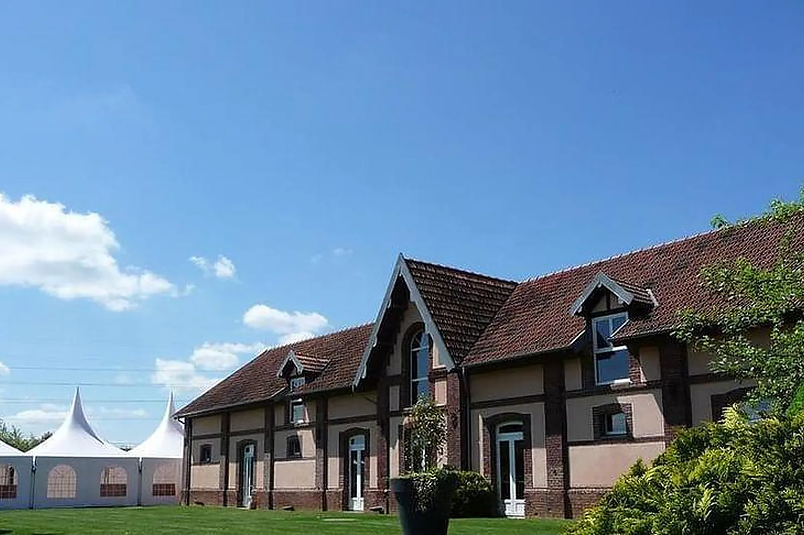 Lieux événementiels, CLOS DE LA VAUPALIÈRE ***