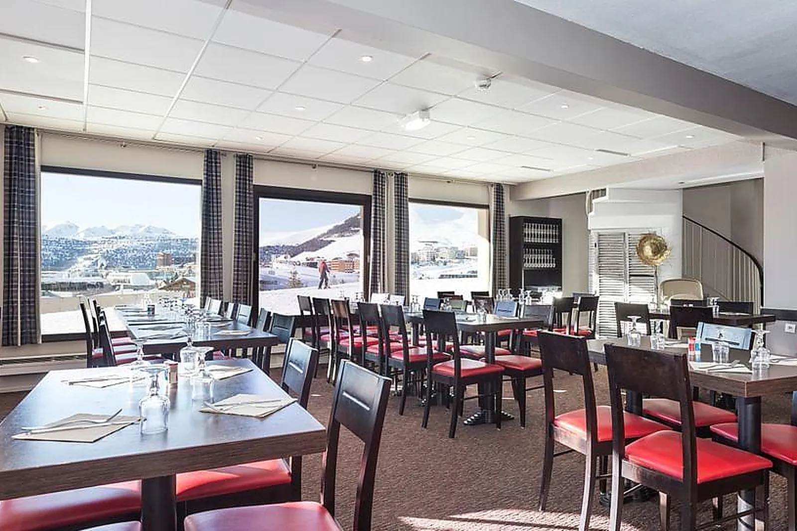 Lieux événementiels, CLUB MMV LES BERGERS VILLAGE VACANCES ****