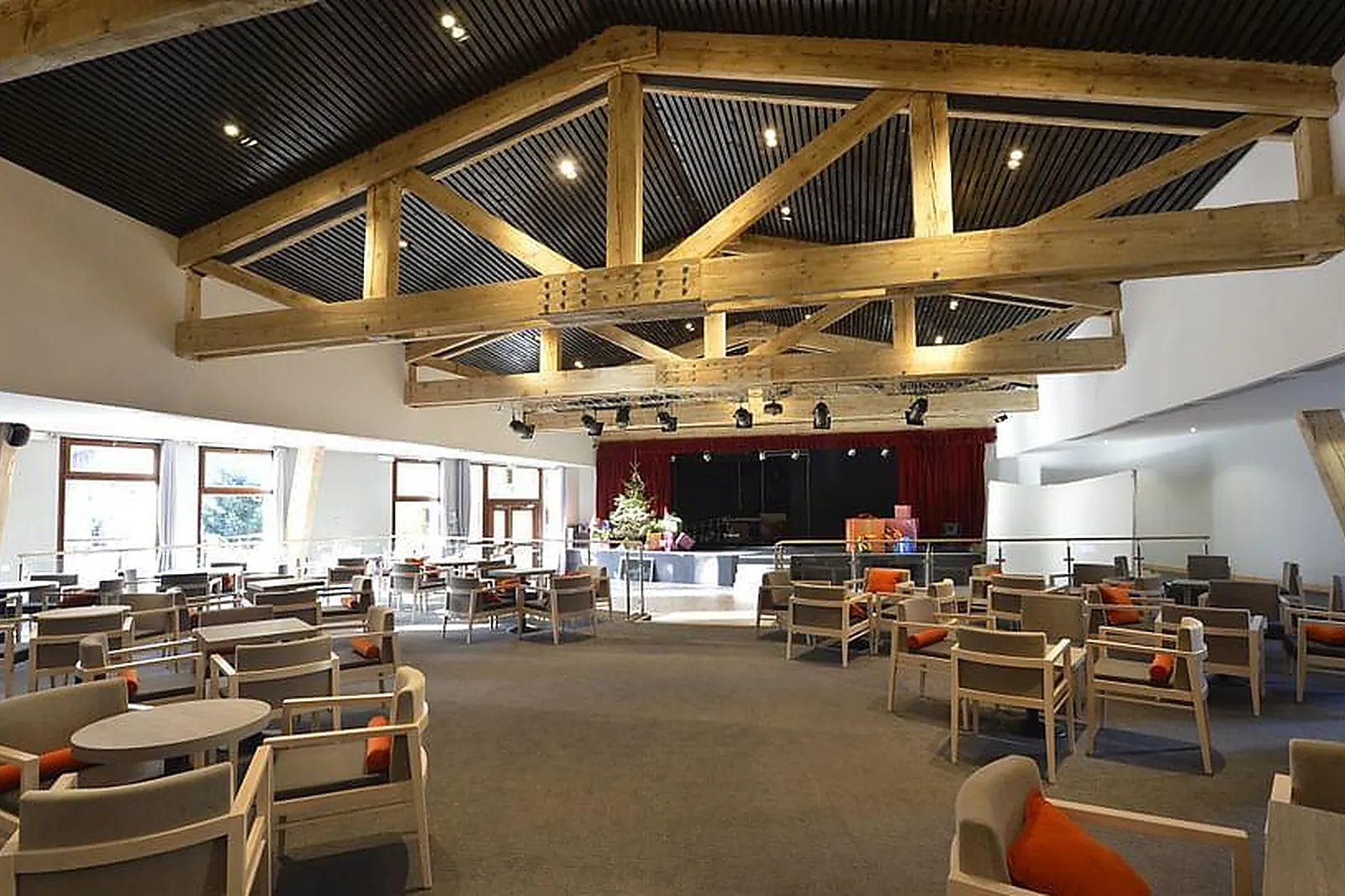 Lieux événementiels, CLUB MMV LES BRÉVIÈRES VILLAGE VACANCES ****