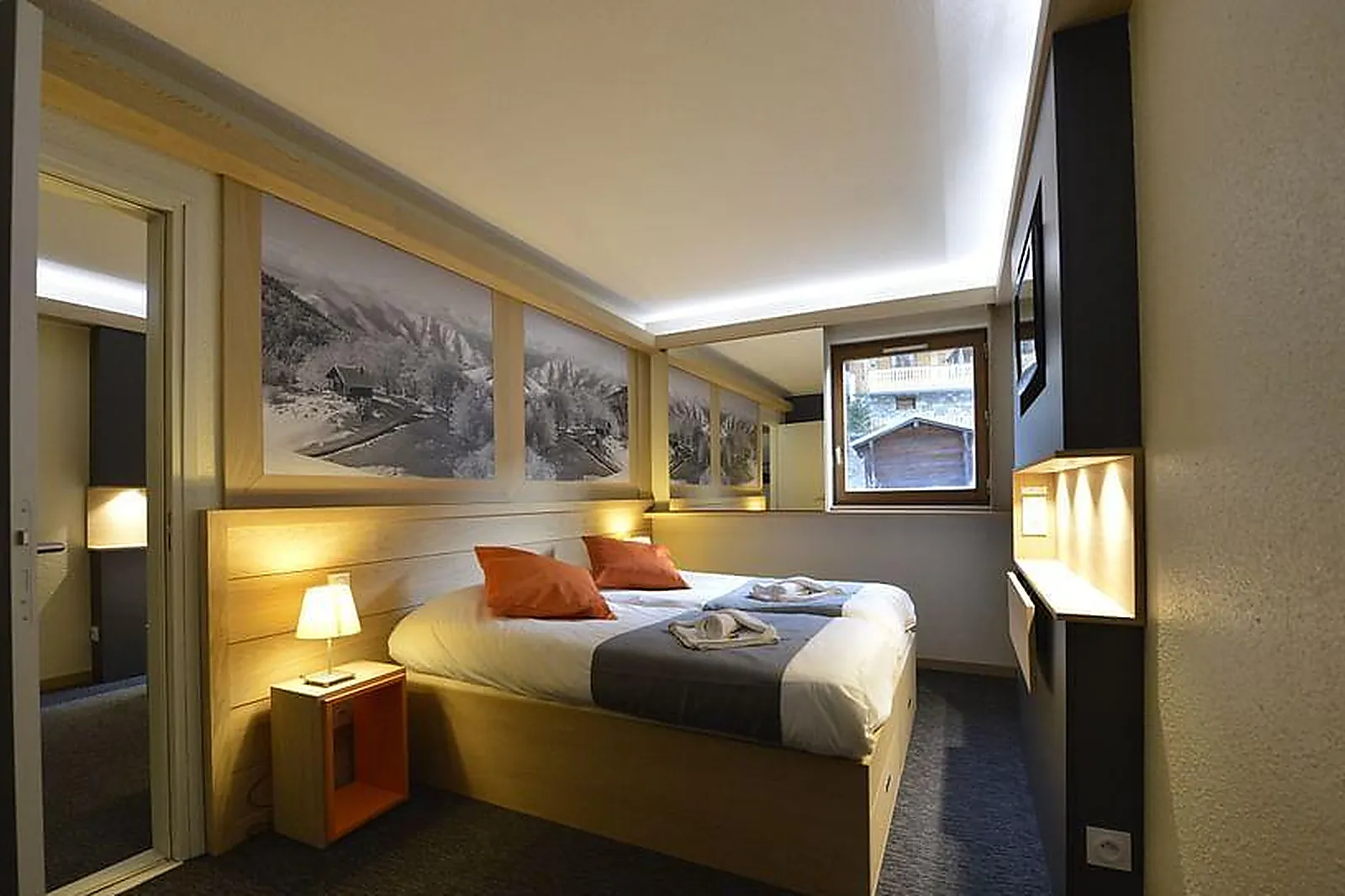 Lieux événementiels, CLUB MMV LES BRÉVIÈRES VILLAGE VACANCES ****