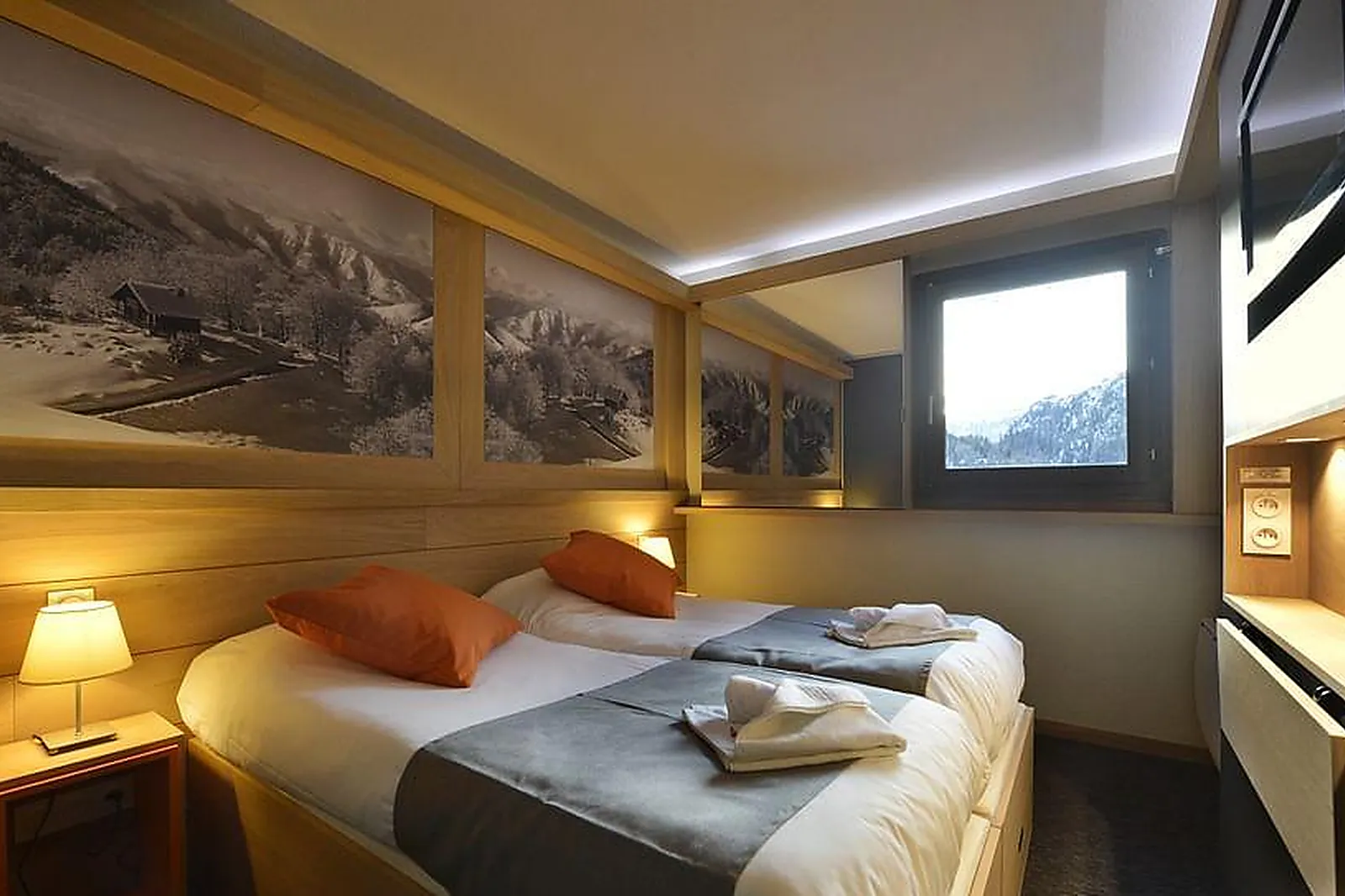 Lieux événementiels, CLUB MMV LES BRÉVIÈRES VILLAGE VACANCES ****