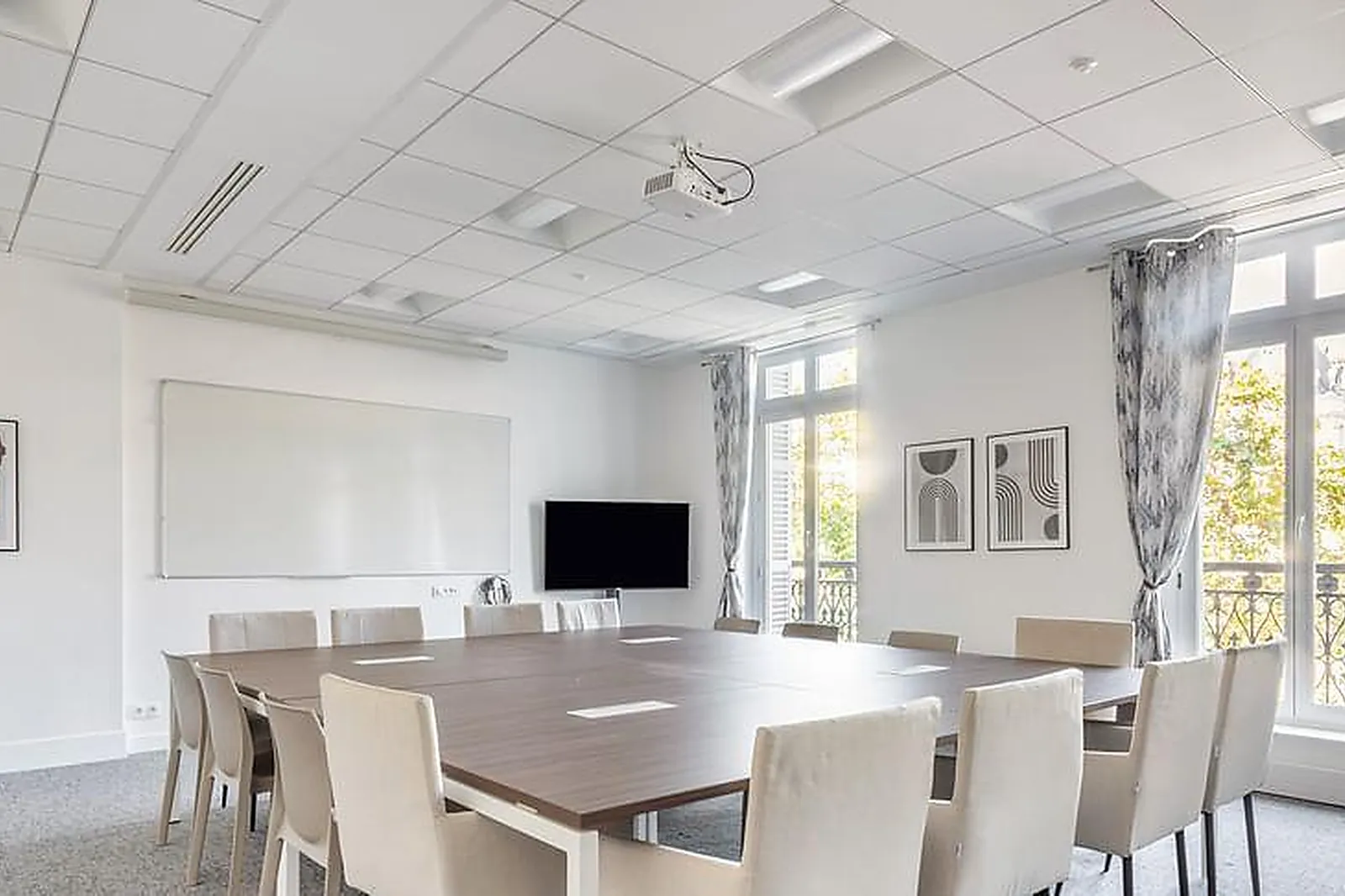 Lieux événementiels, COCOONS GRANDE ARMÉE