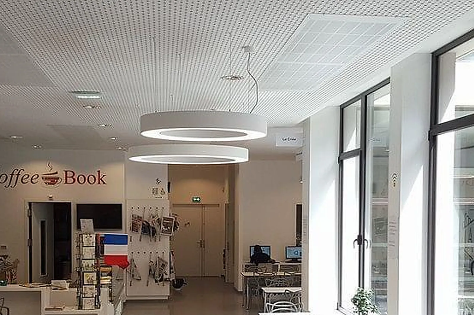 Lieux événementiels, COFFEE BOOK