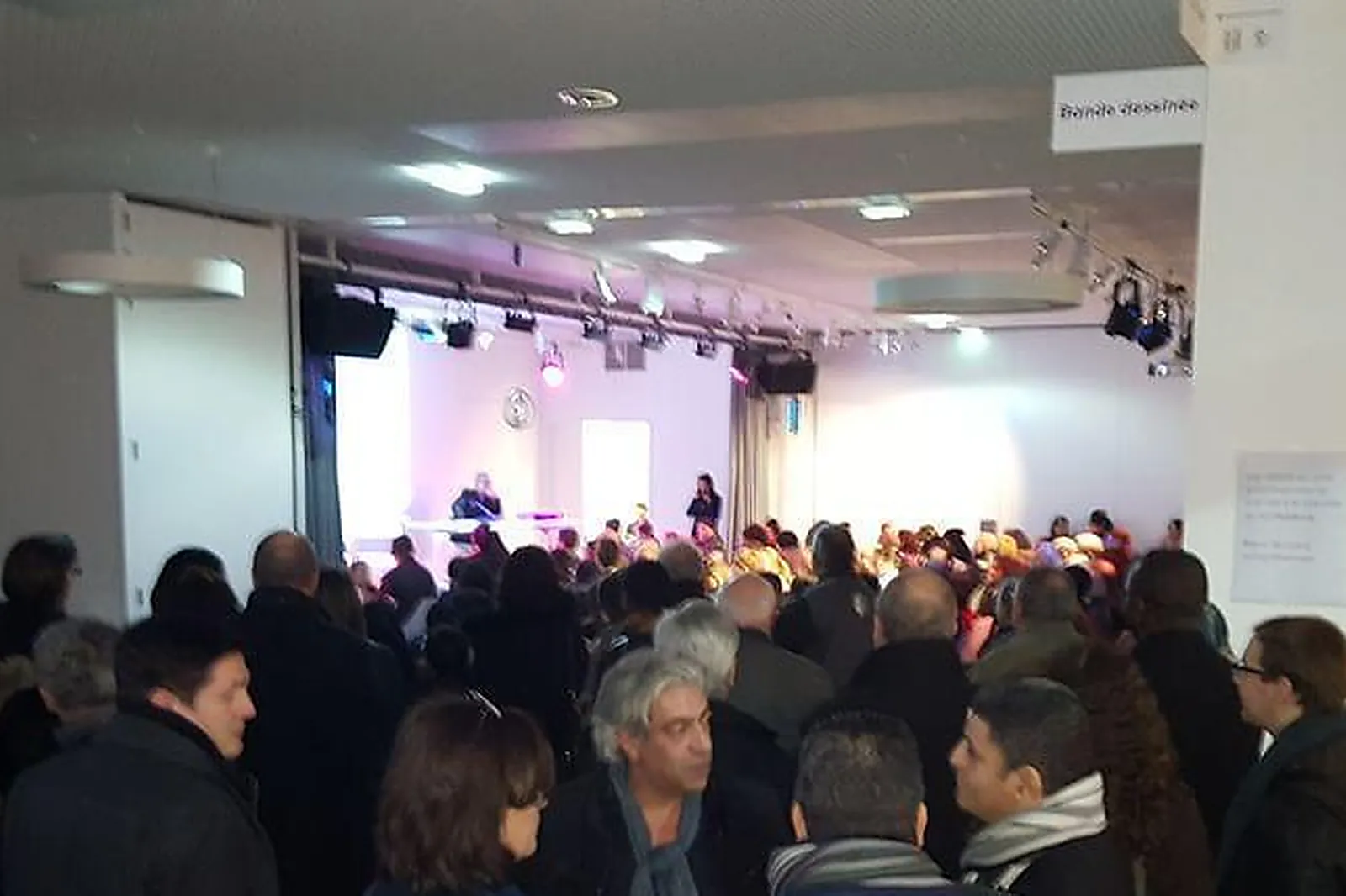 Lieux événementiels, COFFEE BOOK