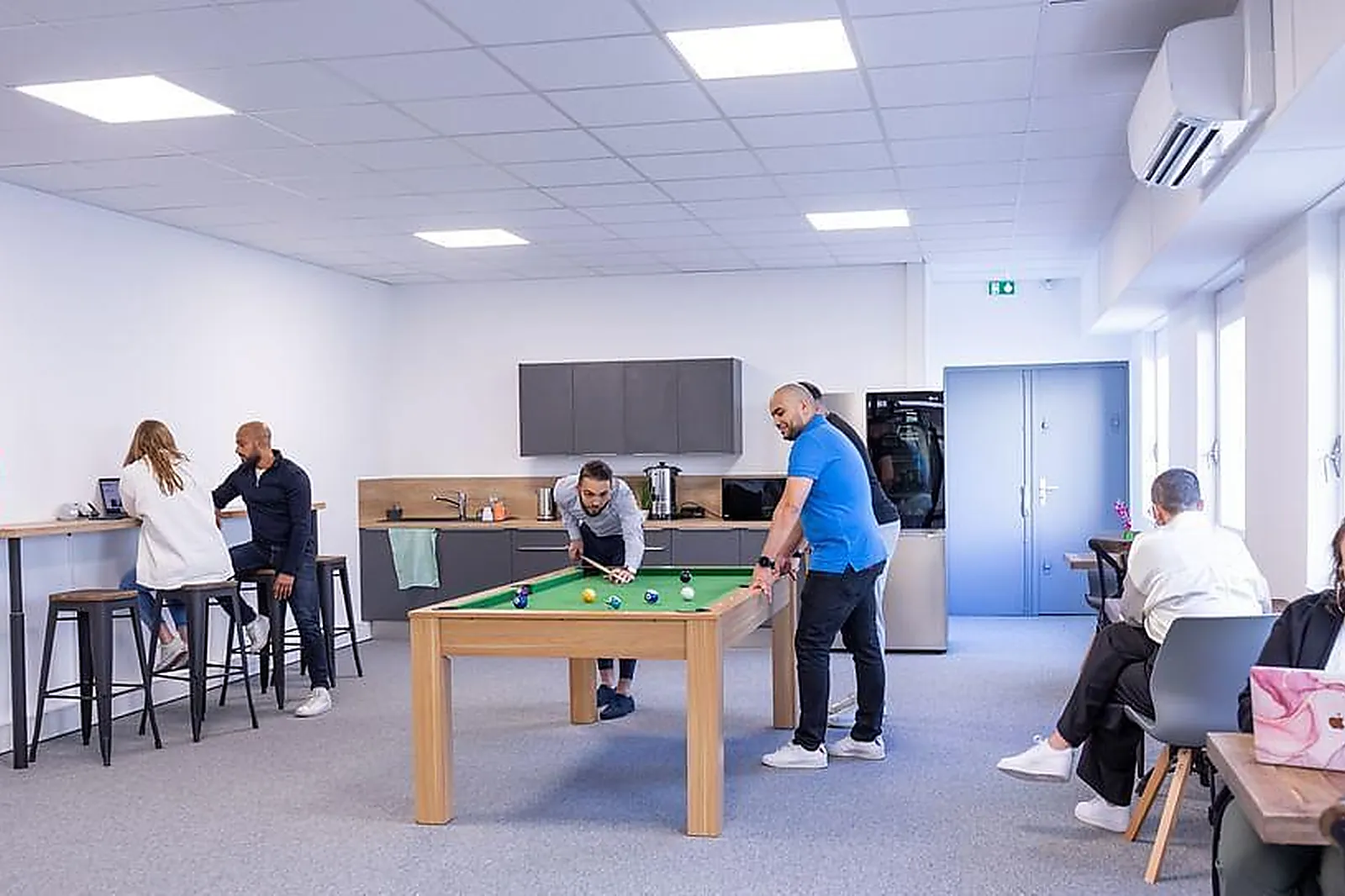 Lieux événementiels, COMINDLAB