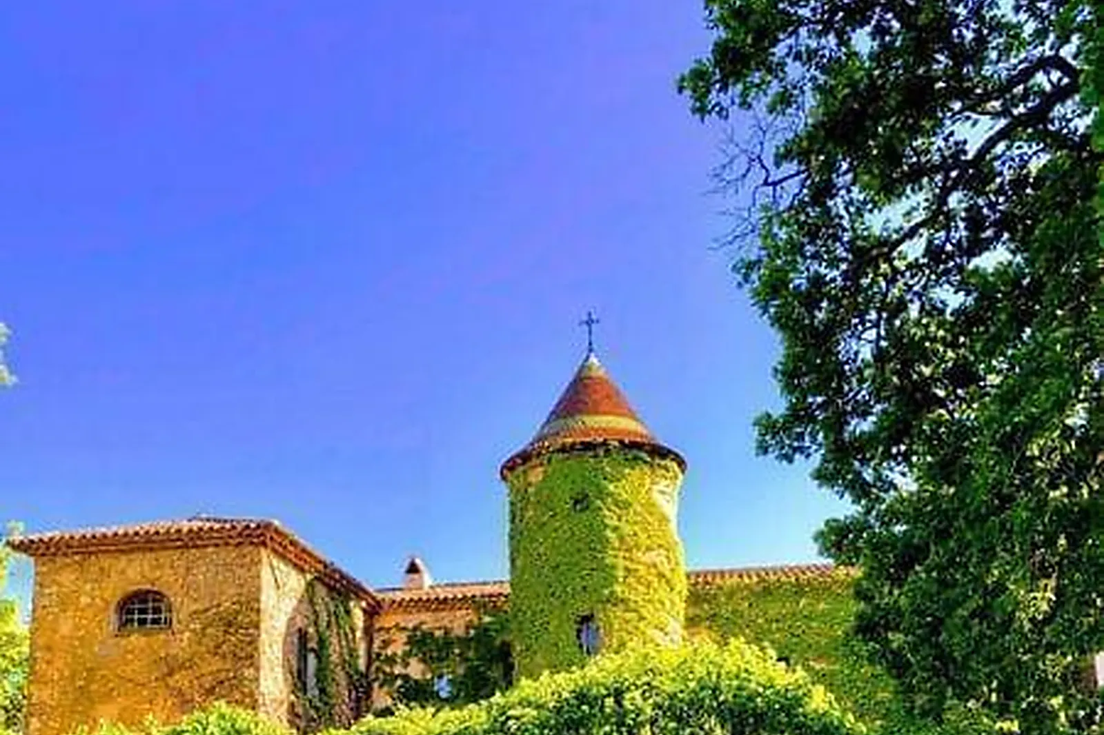 Lieux événementiels, TOGETHER WORKIN CARDINET