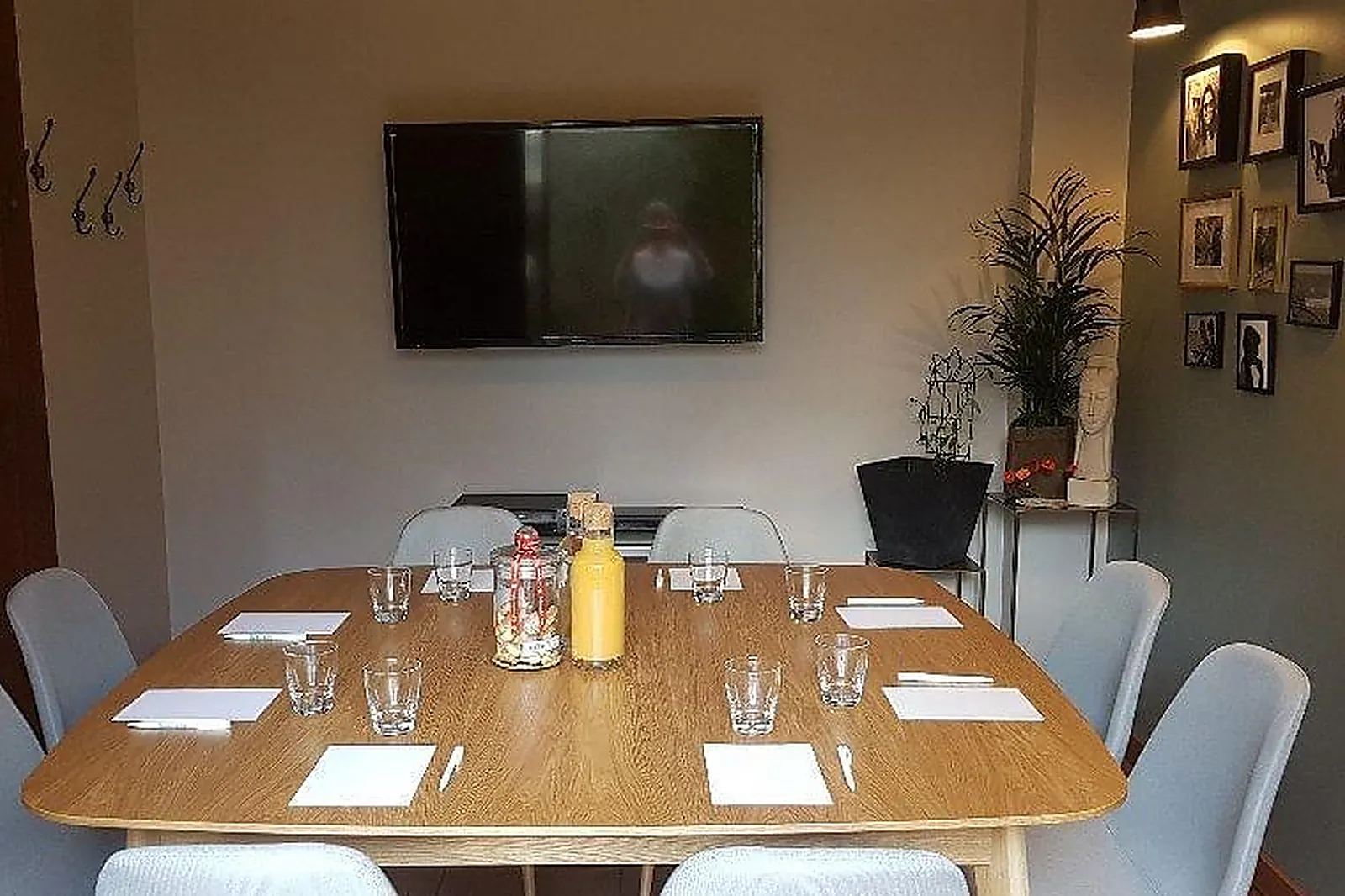 Lieux événementiels, COMME À LA MAISON