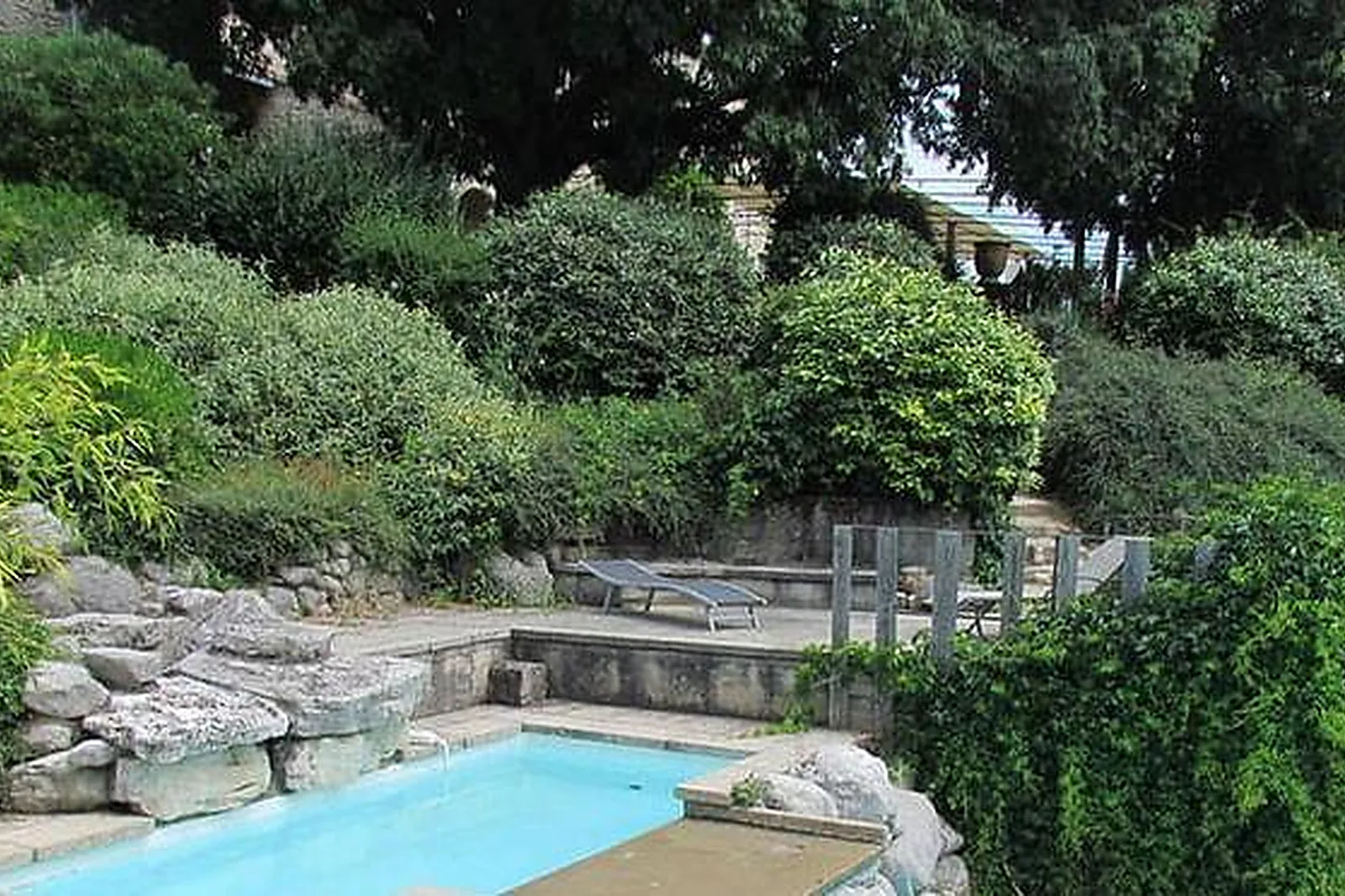 Lieux événementiels, GÎTE LA CHARRETTE FLEURIE