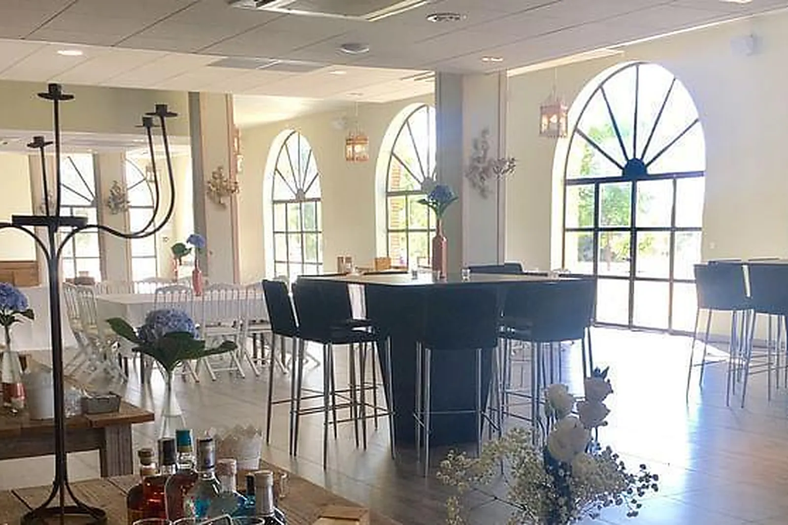 Lieux événementiels, GÎTE LA CHARRETTE FLEURIE