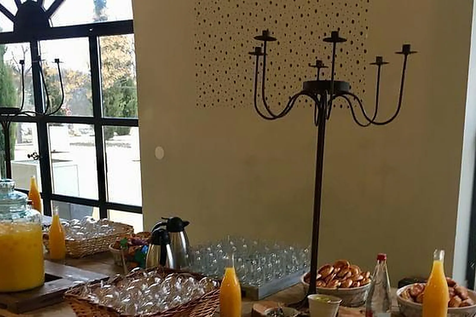 Lieux événementiels, GÎTE LA CHARRETTE FLEURIE